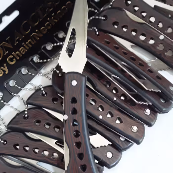 جاسوئیچی( جا کلیدی ) طرح چاقو با دسته ی چوبی و سایز بزرگ