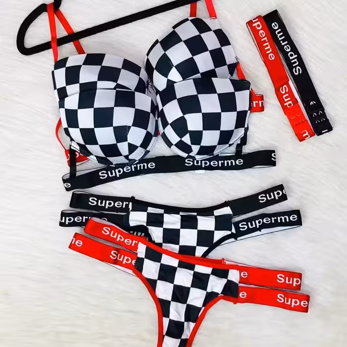 ست فوتبالی
شورت دوبندی
اسپرت
کیفیت عالی
برند چین

سایزبندی 80 85 90