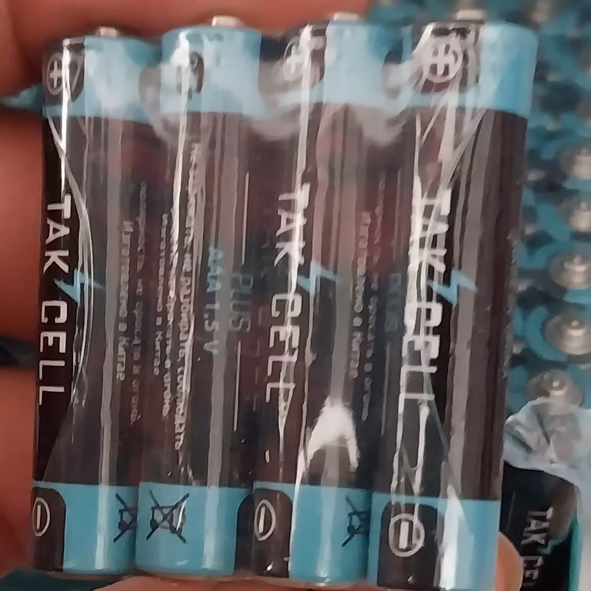 باطری  نیم قلمی 4 عددی تک خارجی