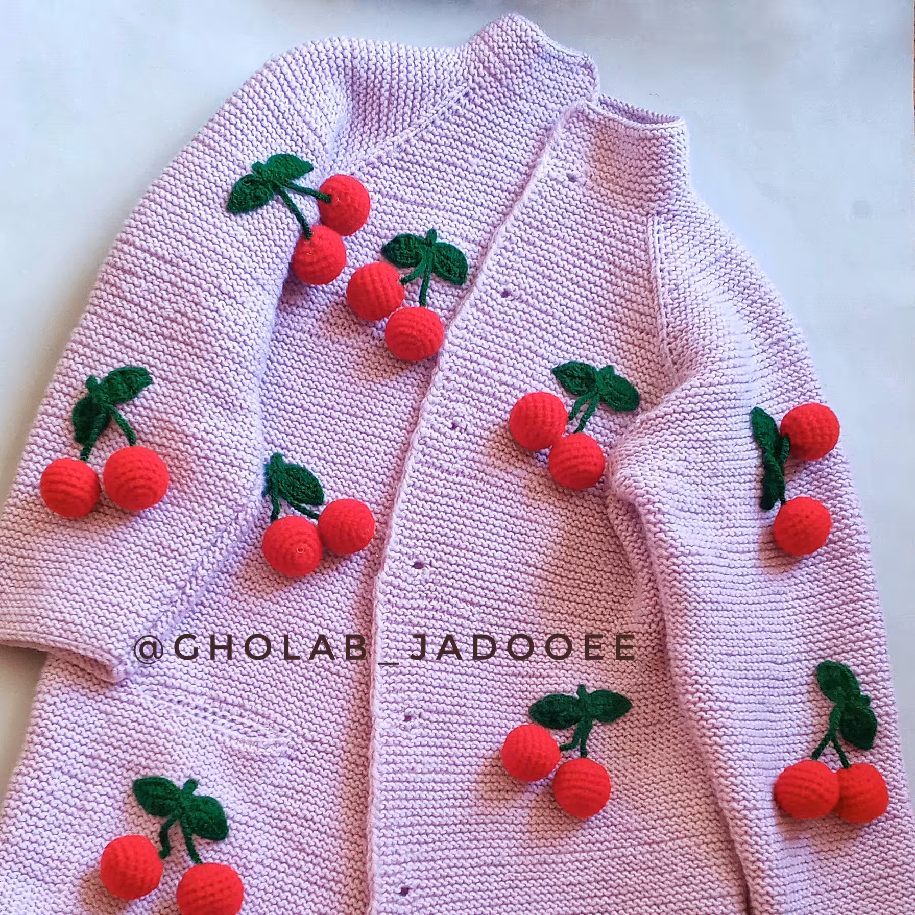 تزئین با آلبالوی بافتنی