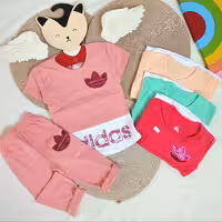 تیشرت و ساپورت اسپورت پولکدوزی پشت کار هم پولکدوزی داره  پنبه یکرو سایزبندی 40 45 50 