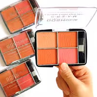 رژگونه  4رنگ