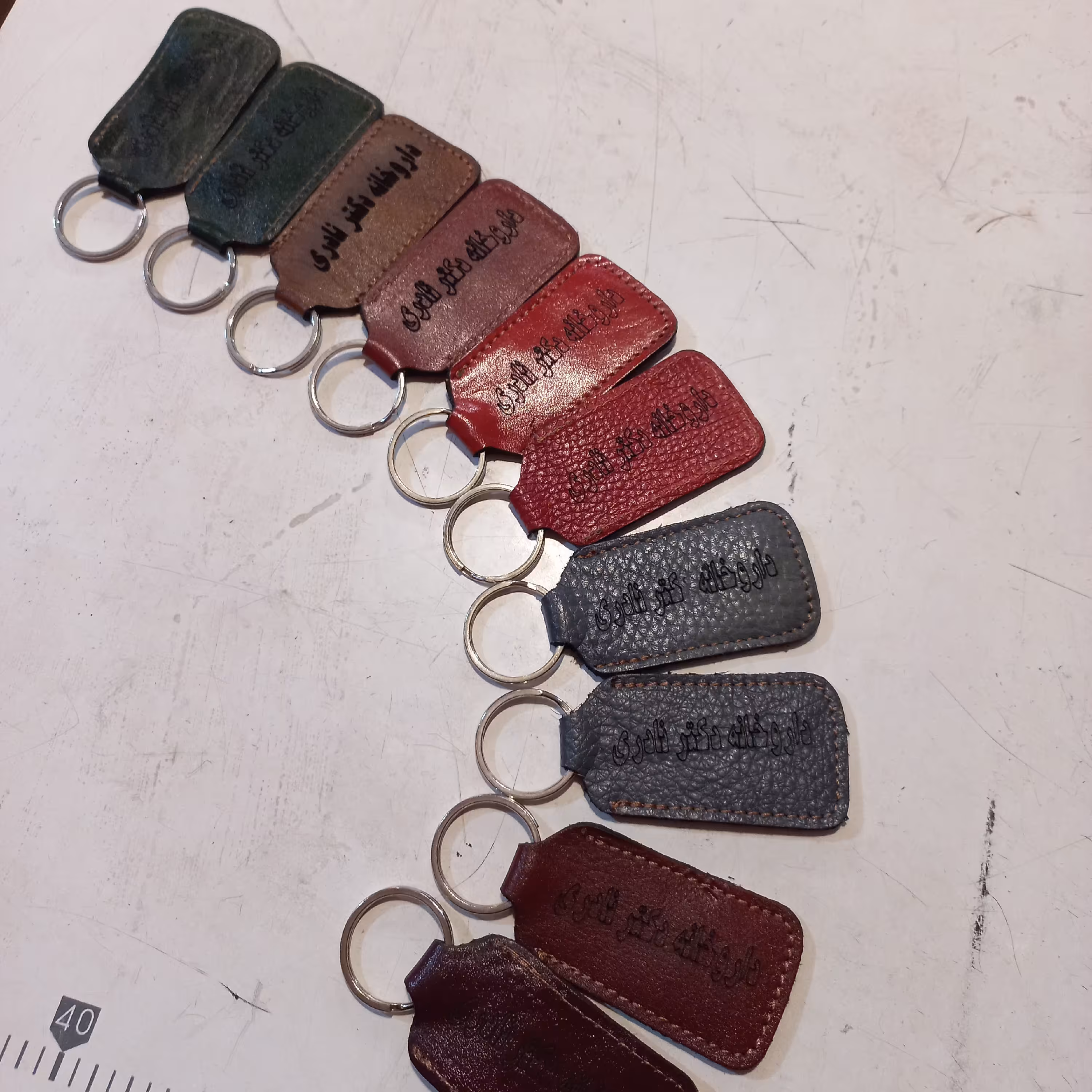 جاکلیدی با چرم طبیعی گاوی و بزی