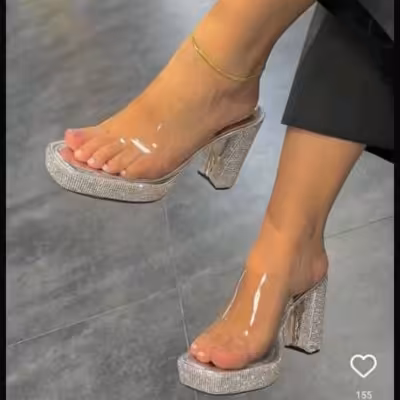 صندل پاشنه دار