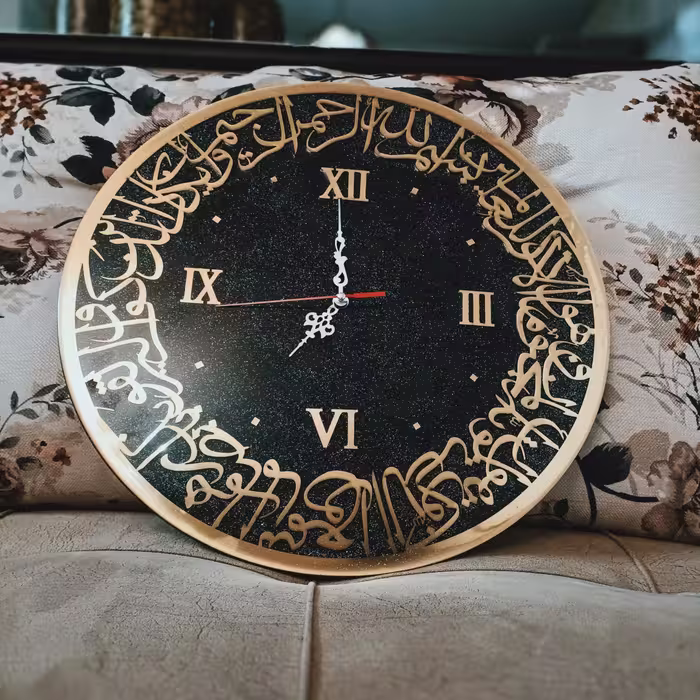 ساعت وان یکاد  رزینی 