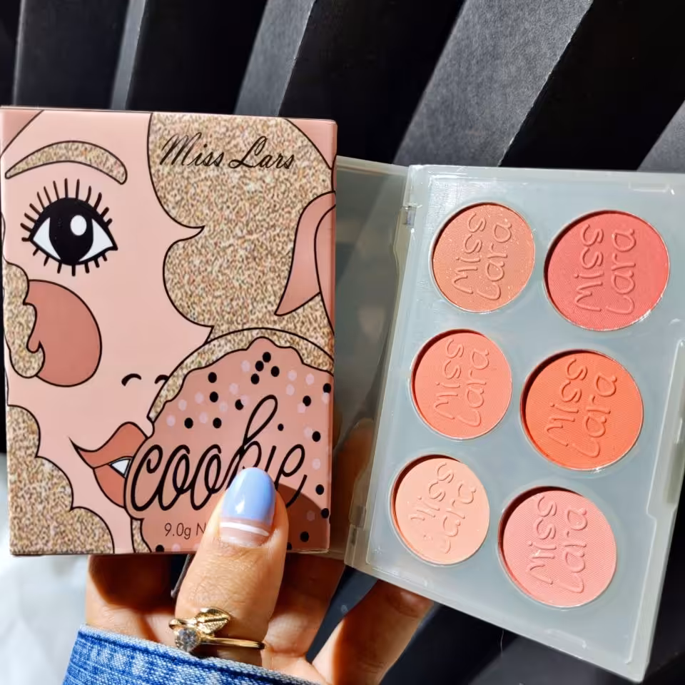 پلت رژگونه میس لارا 