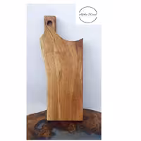 تخته  گوشت تهیه شده از چوب گردو  و استفاده از پوشش گیاهی مخصوص 