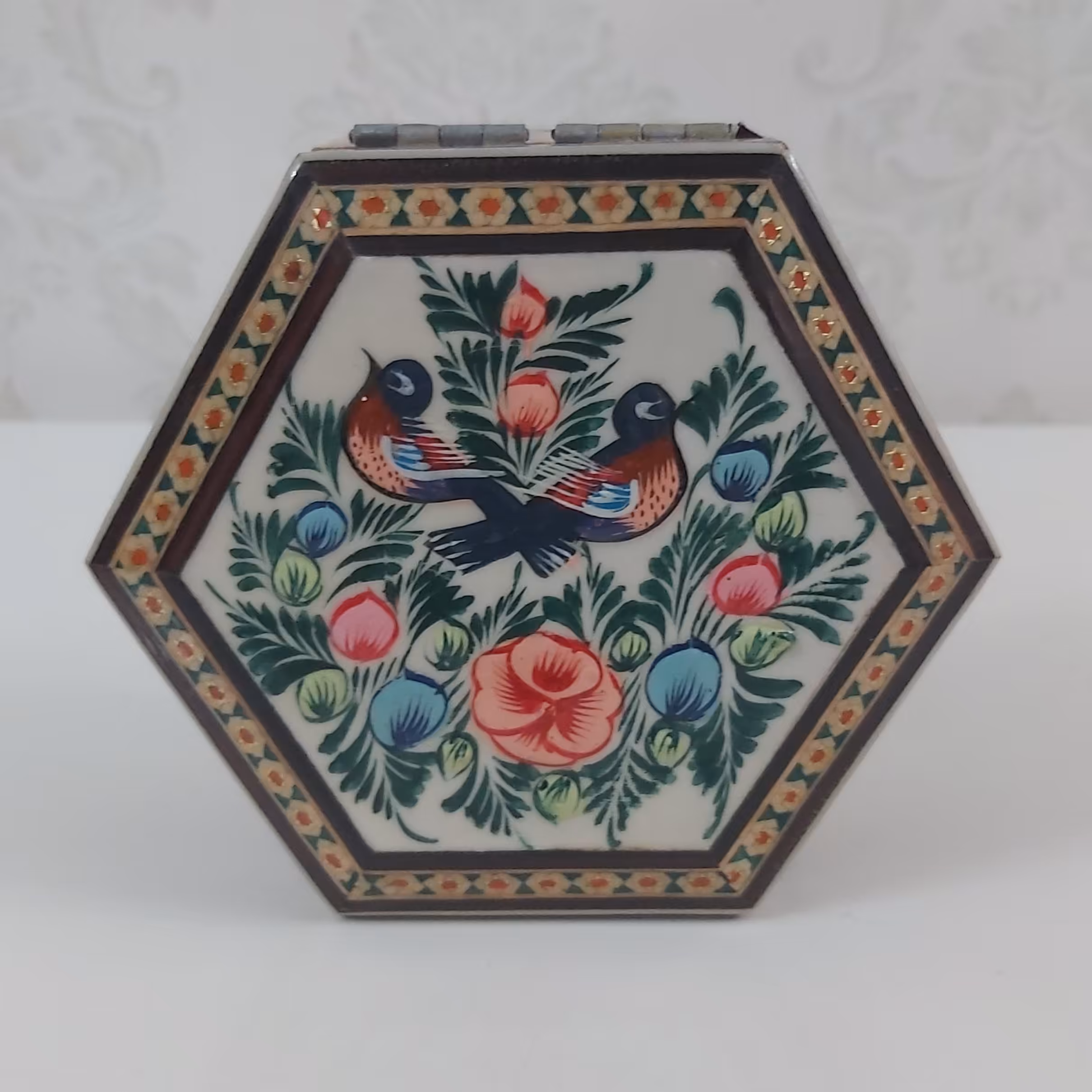 جعبه 6ضلعی خاتمکاری طرح گل و مرغ