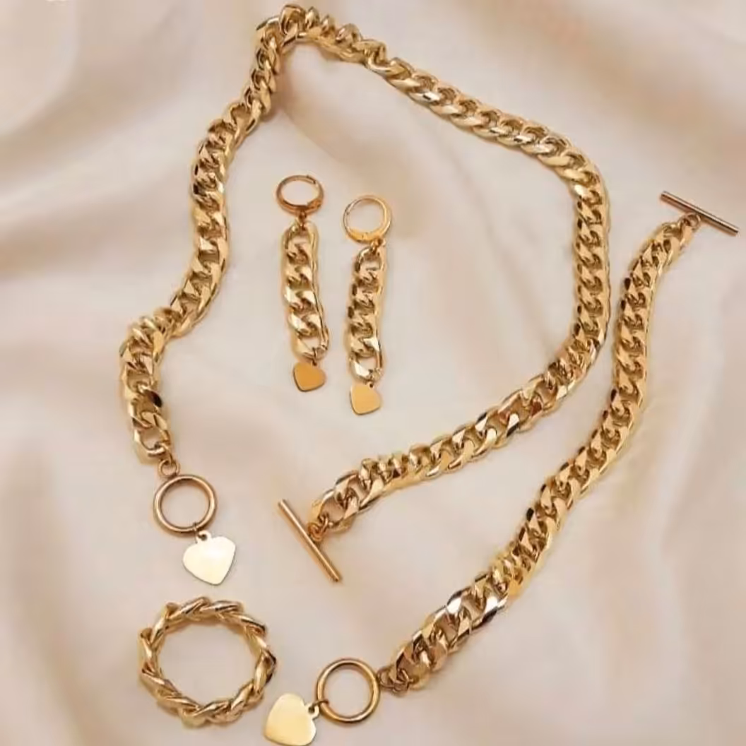 بدلیجات زیور الات ست کامل الومینیوم رنگ ثابت طلایی