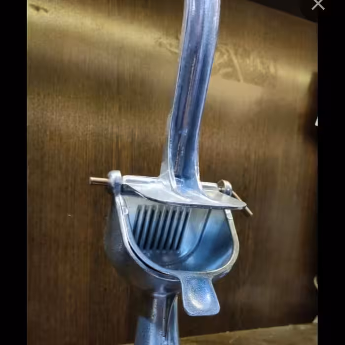 آب میوه گیری دستی