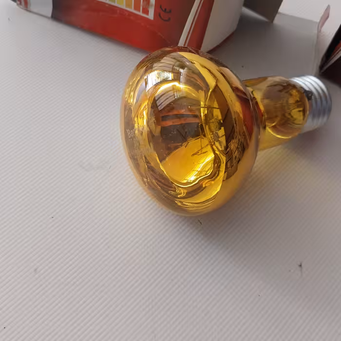 لامپ رشد  جوجه رفلکتور 60 وات  بارمیکا