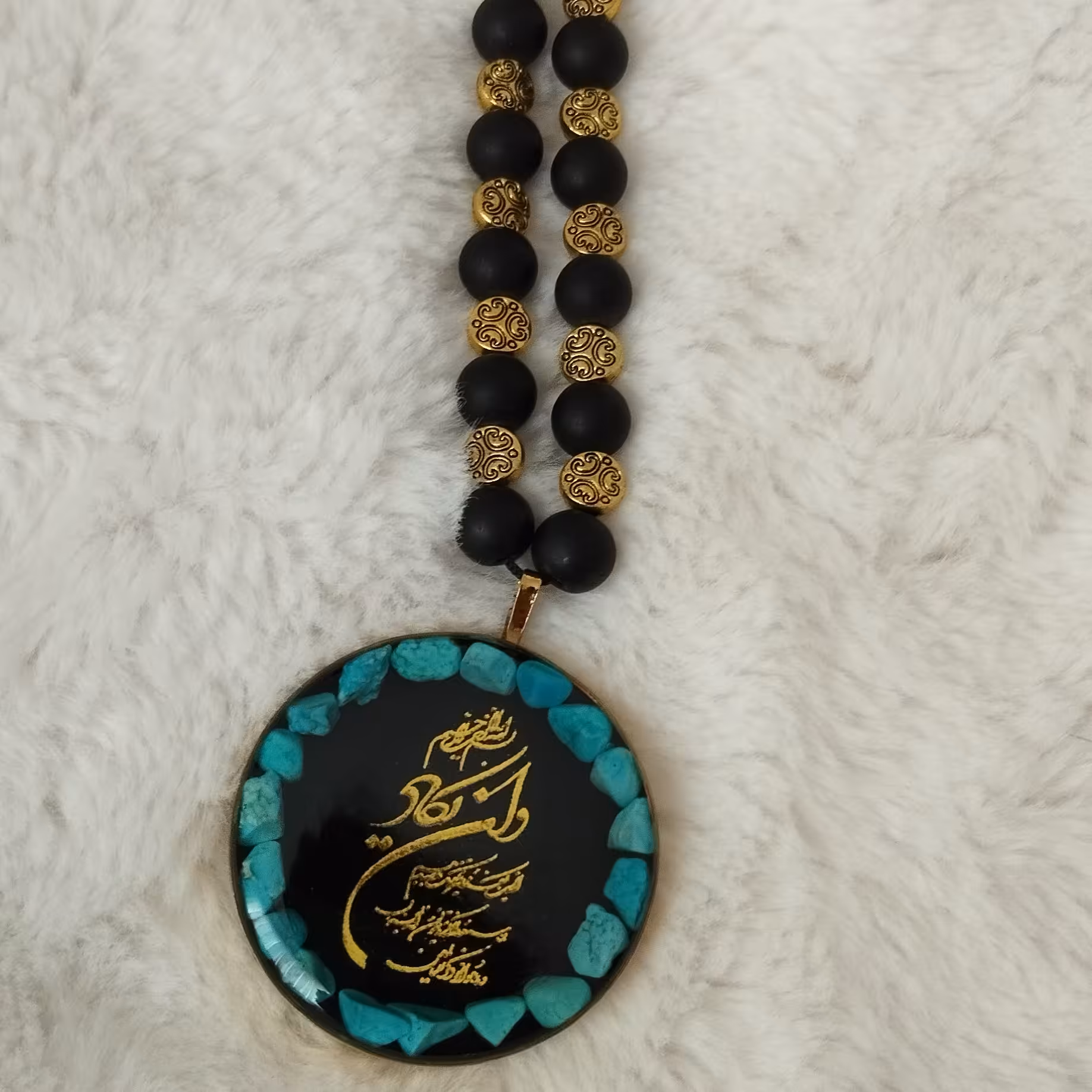 آویز ماشین طلایی وانیکاد و آیه الکرسی با بند اونیکس و قاب استیل