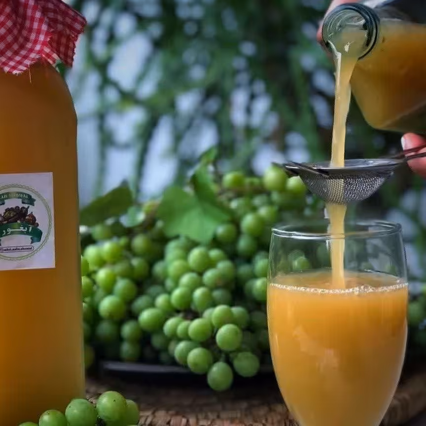 ابغوره عسگری یک و نیم لیتری با طعمی عالی و بی نظیر  بدون ذره تلخی 