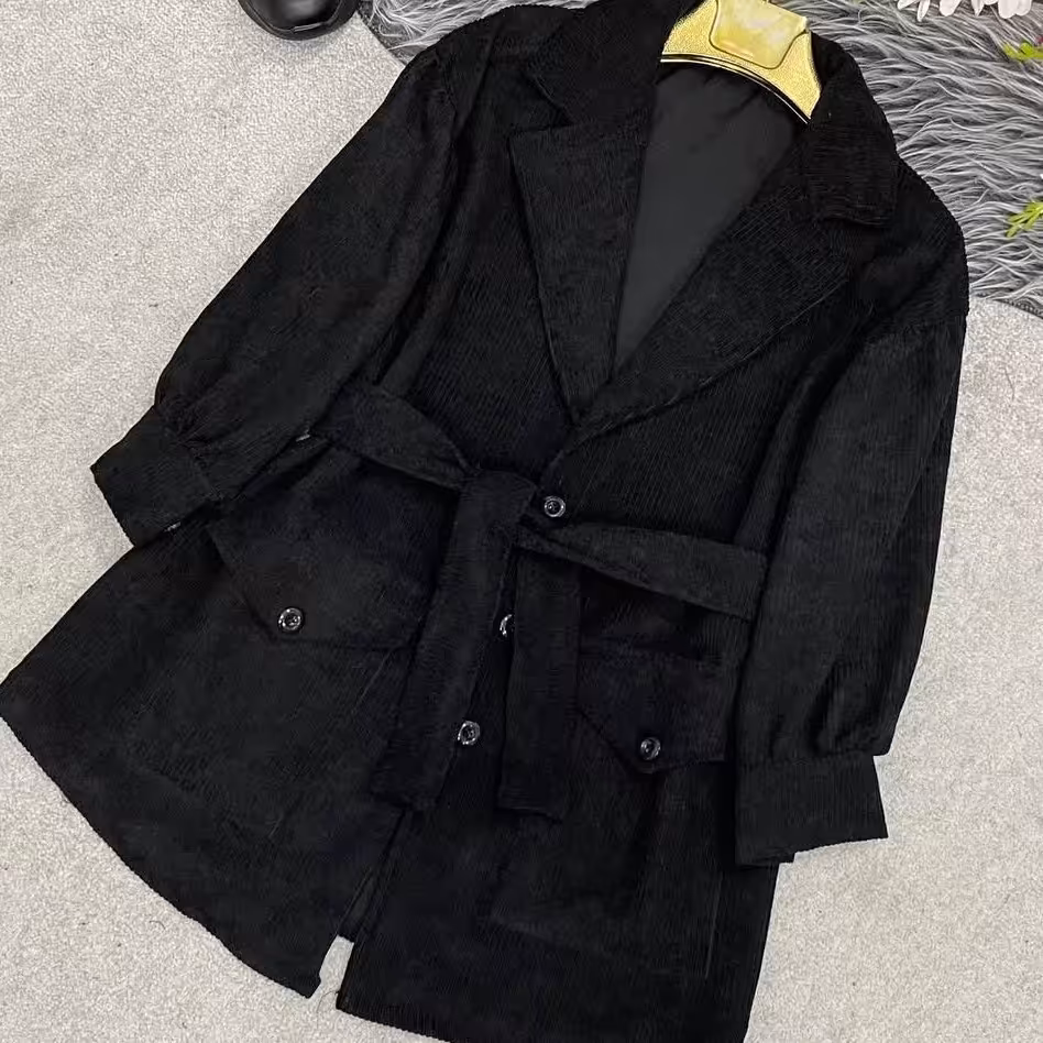 مانتوکتی مخمل کبریتی درشت مدل هلما رنگبندی فری تا 46 ارسال رایگان