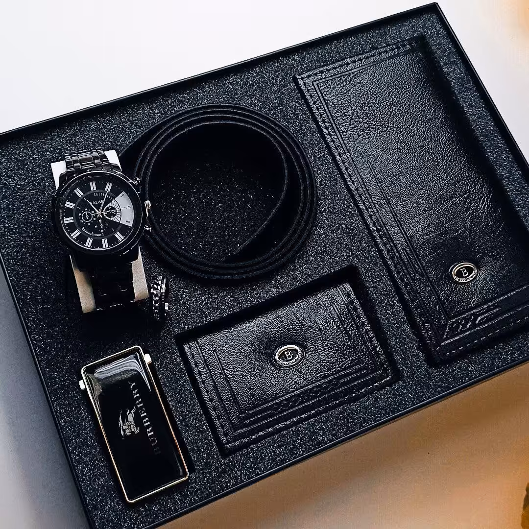 پک مردانه پک چرمی ساعت والار حلقه رینگی همراه دو عدد کیف چرمی کمربند چرمی سگک