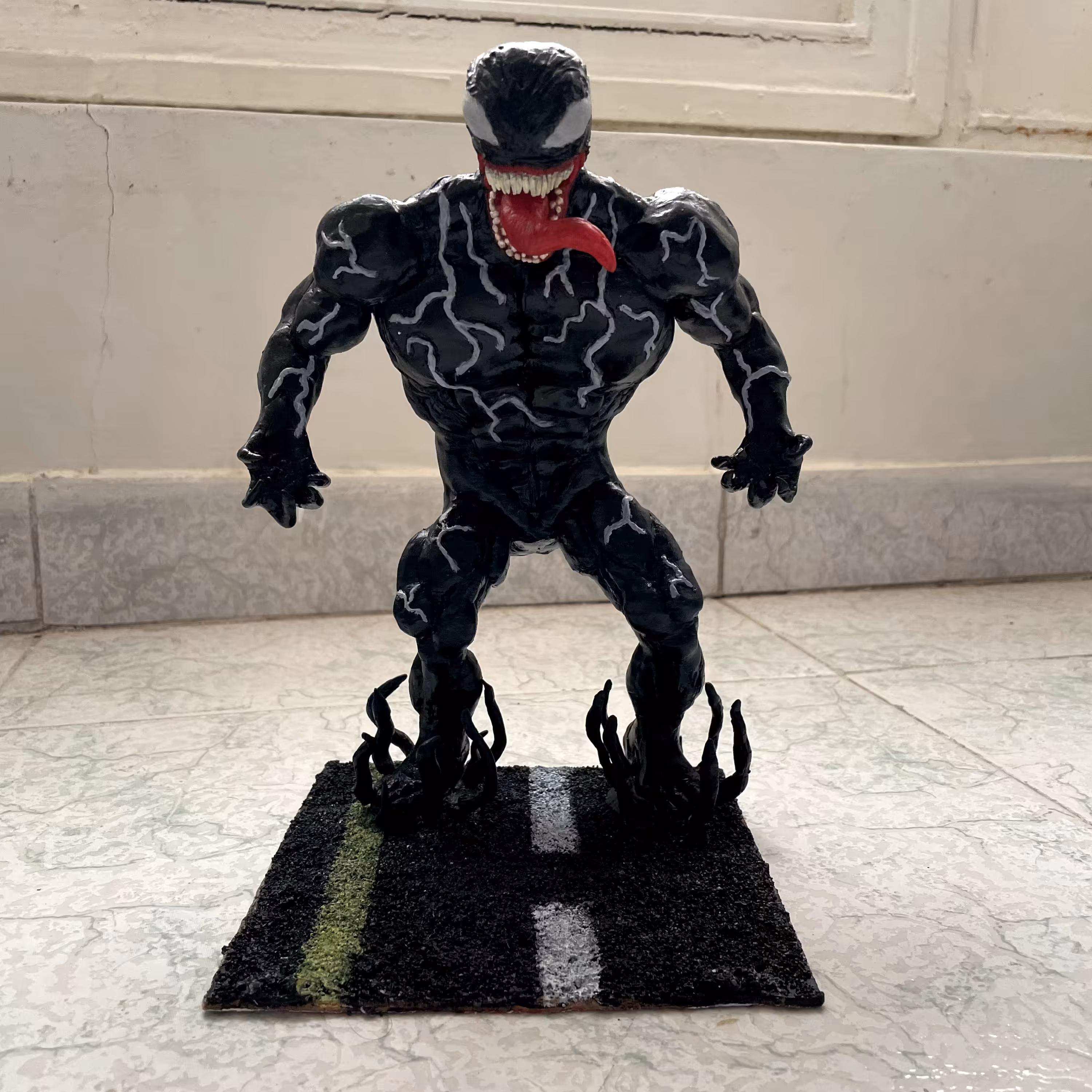 اسباب بازی اکشن فیگور نایاب ونوم venom کلکسیونی