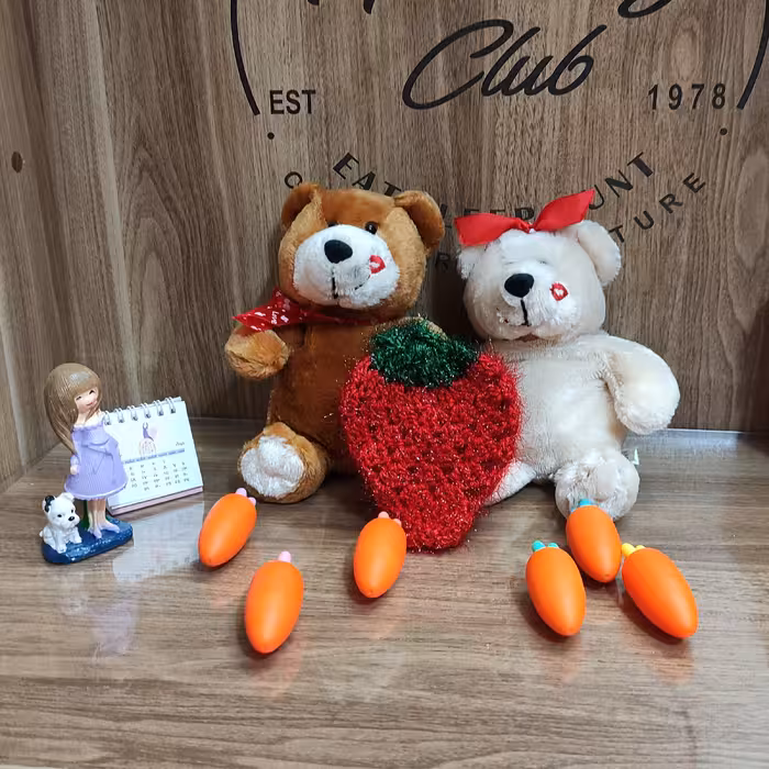 اسکاج توت فرنگی(دستبافت)