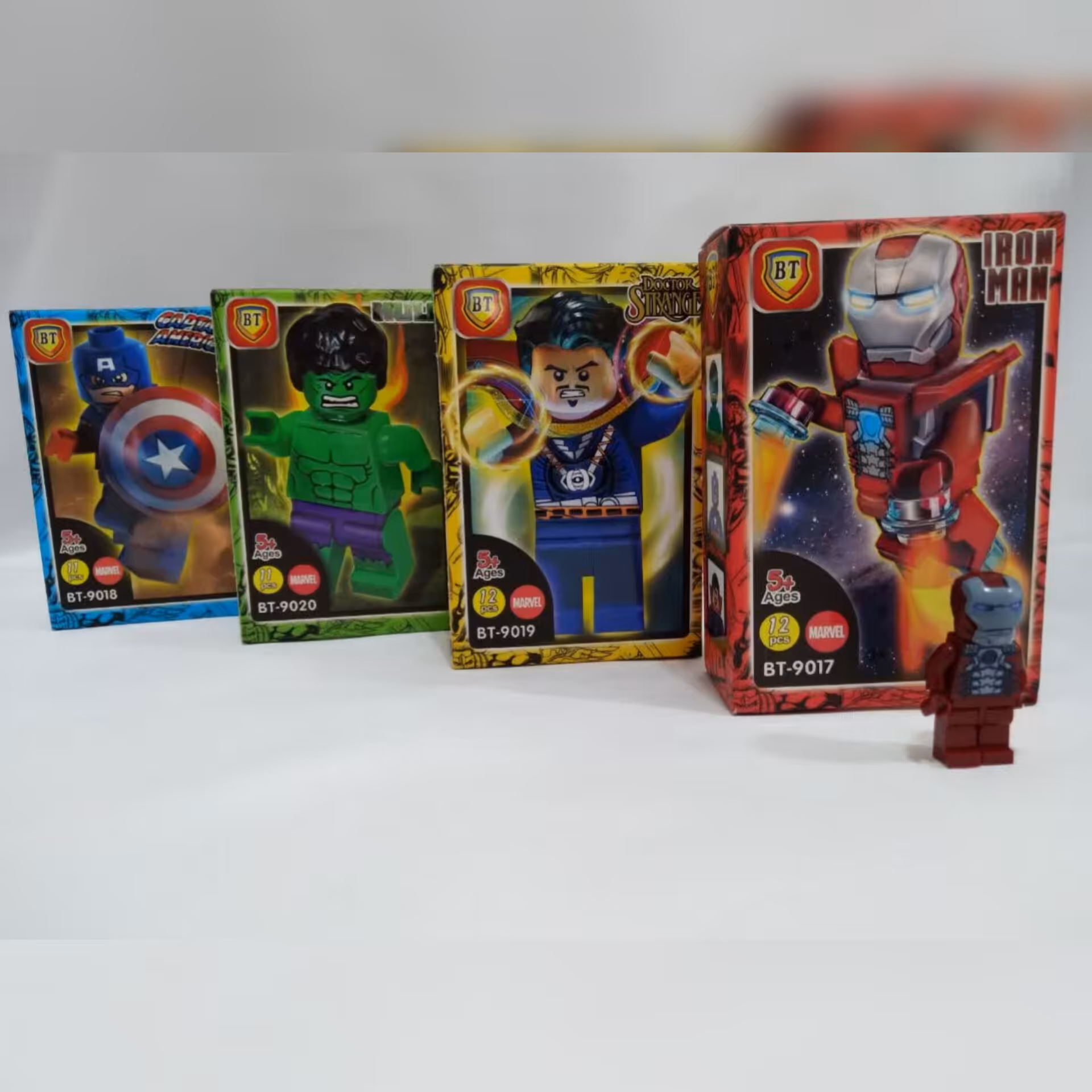 لگو شخصیت ها