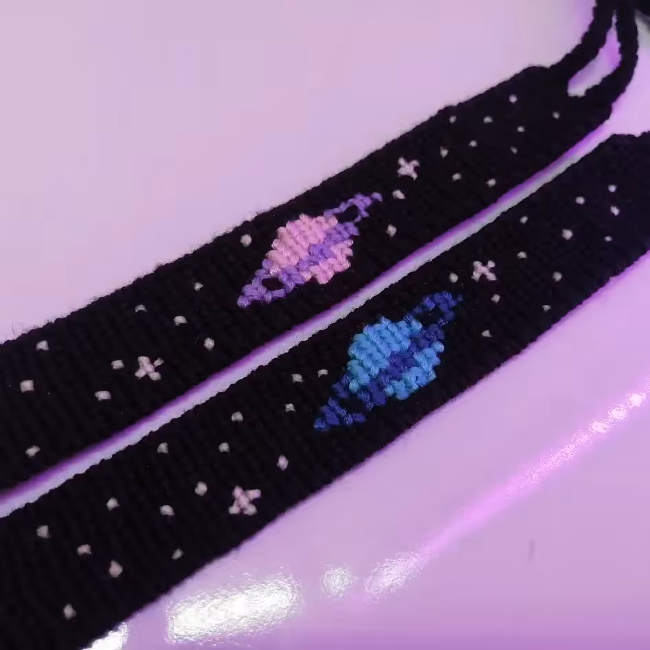 دستبند کهکشانی 