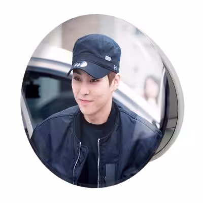 آینه جیبی خندالو طرح شیومین گروه اکسو EXO مدل تاشو کد 13521