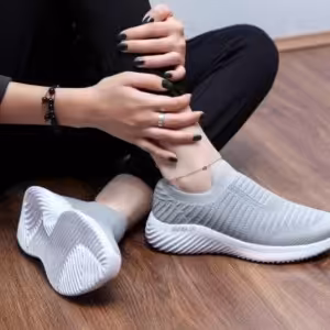 کفش کتانی راحتی اسکیچرز