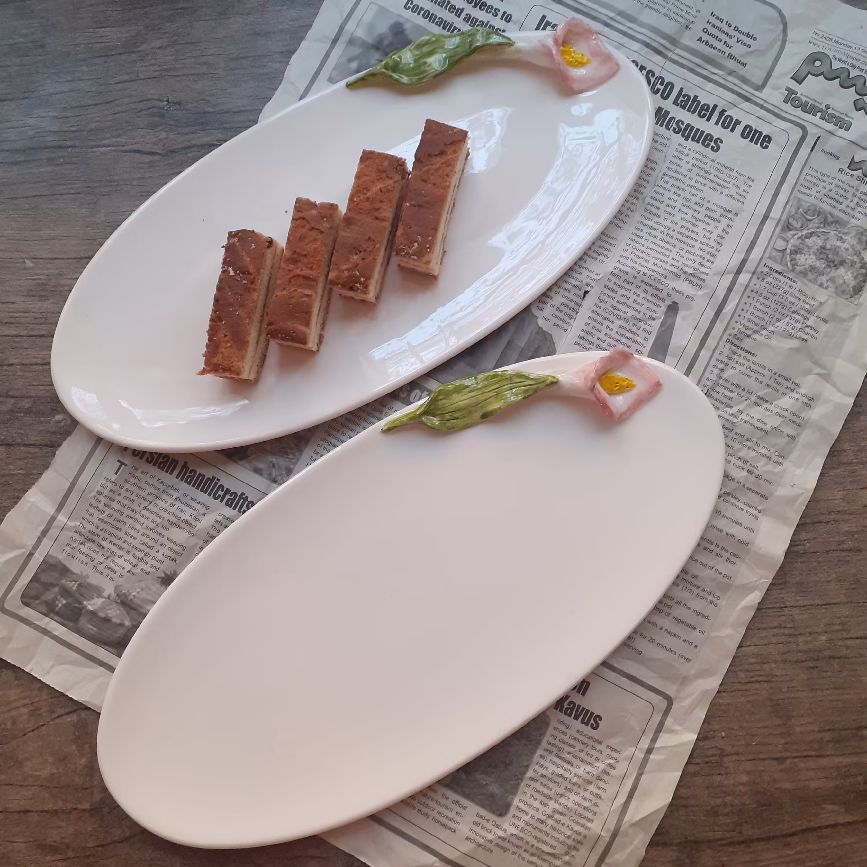 رولت خوری (دیس بیضی ) گل شیپوری بسیار زیبا مناسب پذیرایی