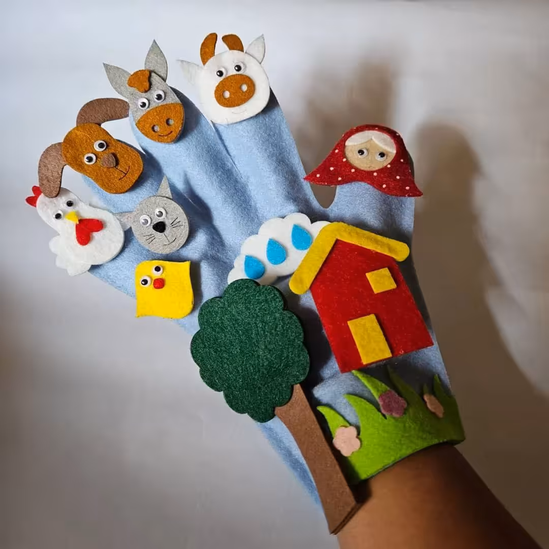 بازی فکری دستکش نمایش مهمان های ناخوانده 