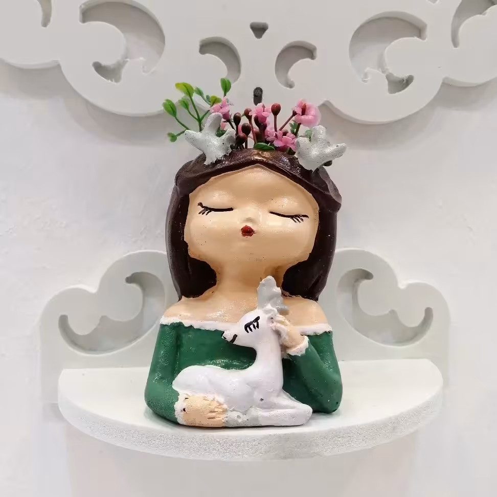 گلدان و جامدادی فانتزی طرح دختر کد 05