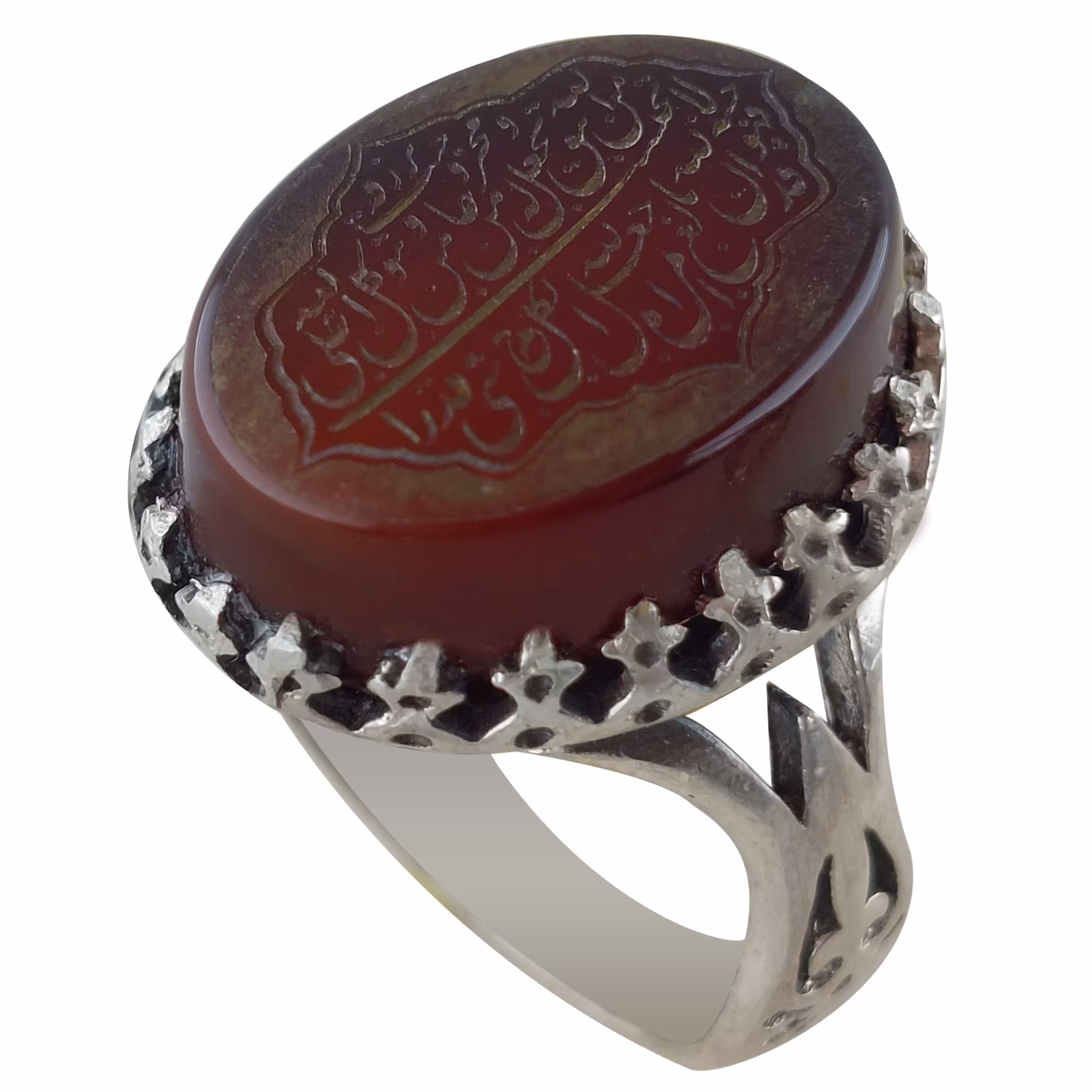 انگشتر نقره عقیق حکاکی و من یتق الله  کد 1105