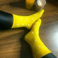 جوراب زنانه و دخترانه  ساقدار ماه و ستاره از برند پاریس