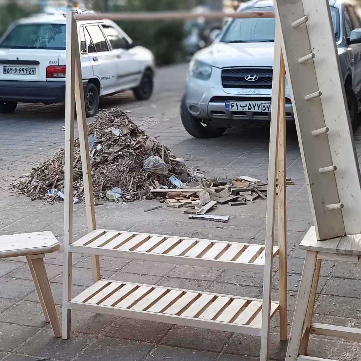 رگال لباس و کفش مناسب برای اتاق خواب و داخل کمد دیواری