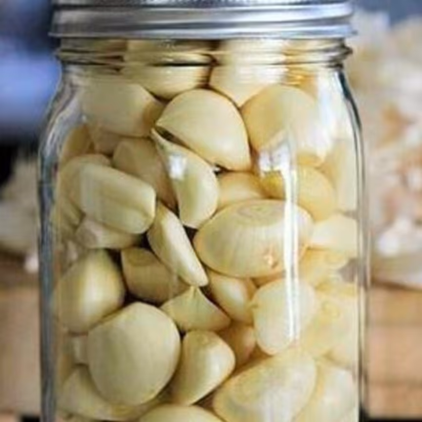 ترشی سیر حبه شده نیم کیلویی ( 500 گرمی )