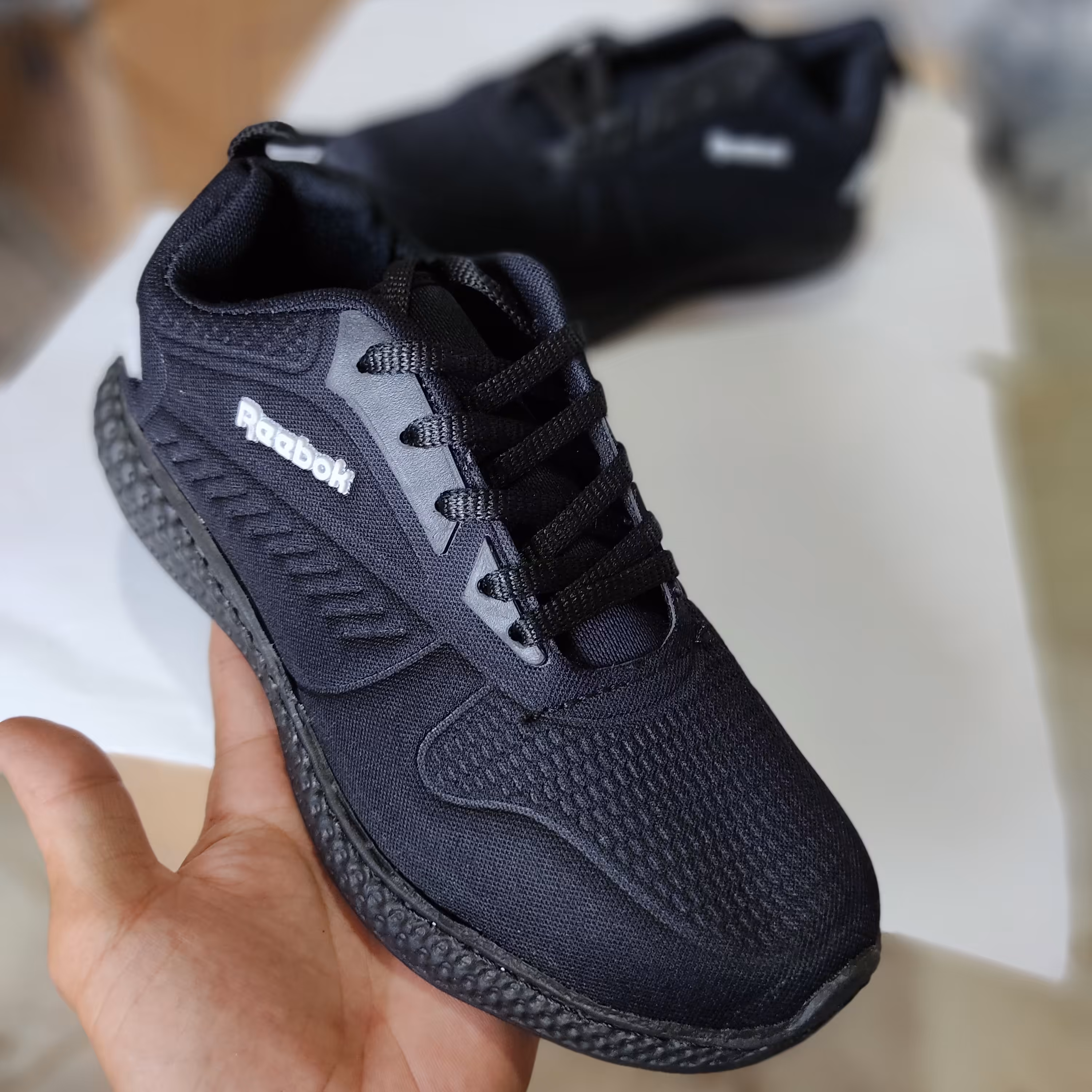 کتانی ریبوک مردانه مدل 1400 سایز 41تا44