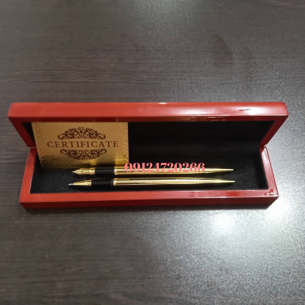 خودکار و خودنویس روکش طلا 24عیار با جعبه چوبی و شناسنامه به همراه حک اسم رایگان