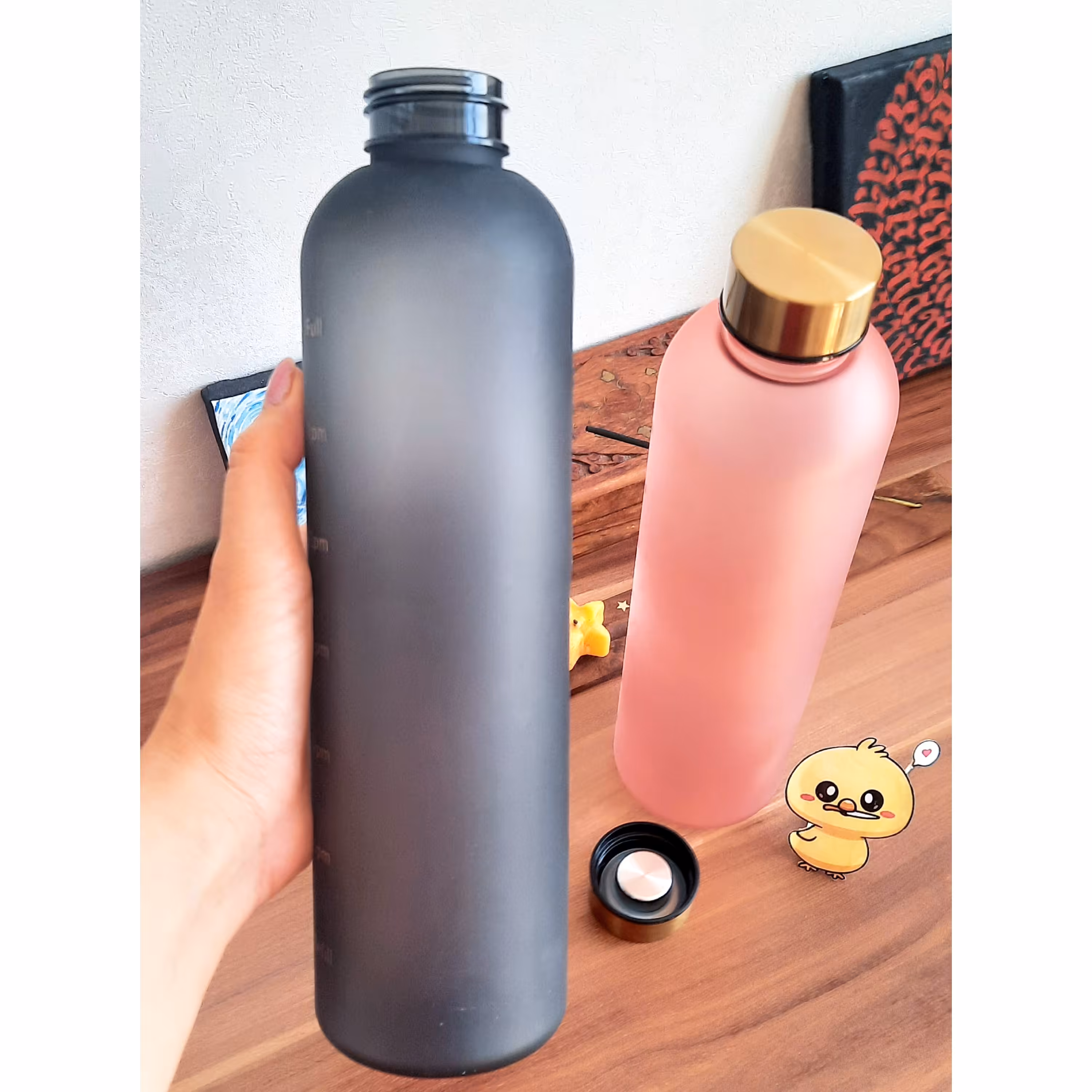 قمقمه اکرلیک مخملی نیمه شفاف با حجم 1200 میلی لیتر 