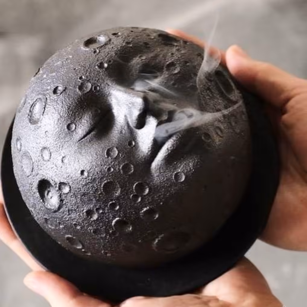 جای عود ماه 