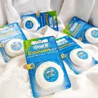 نخ دندان اورال بی 