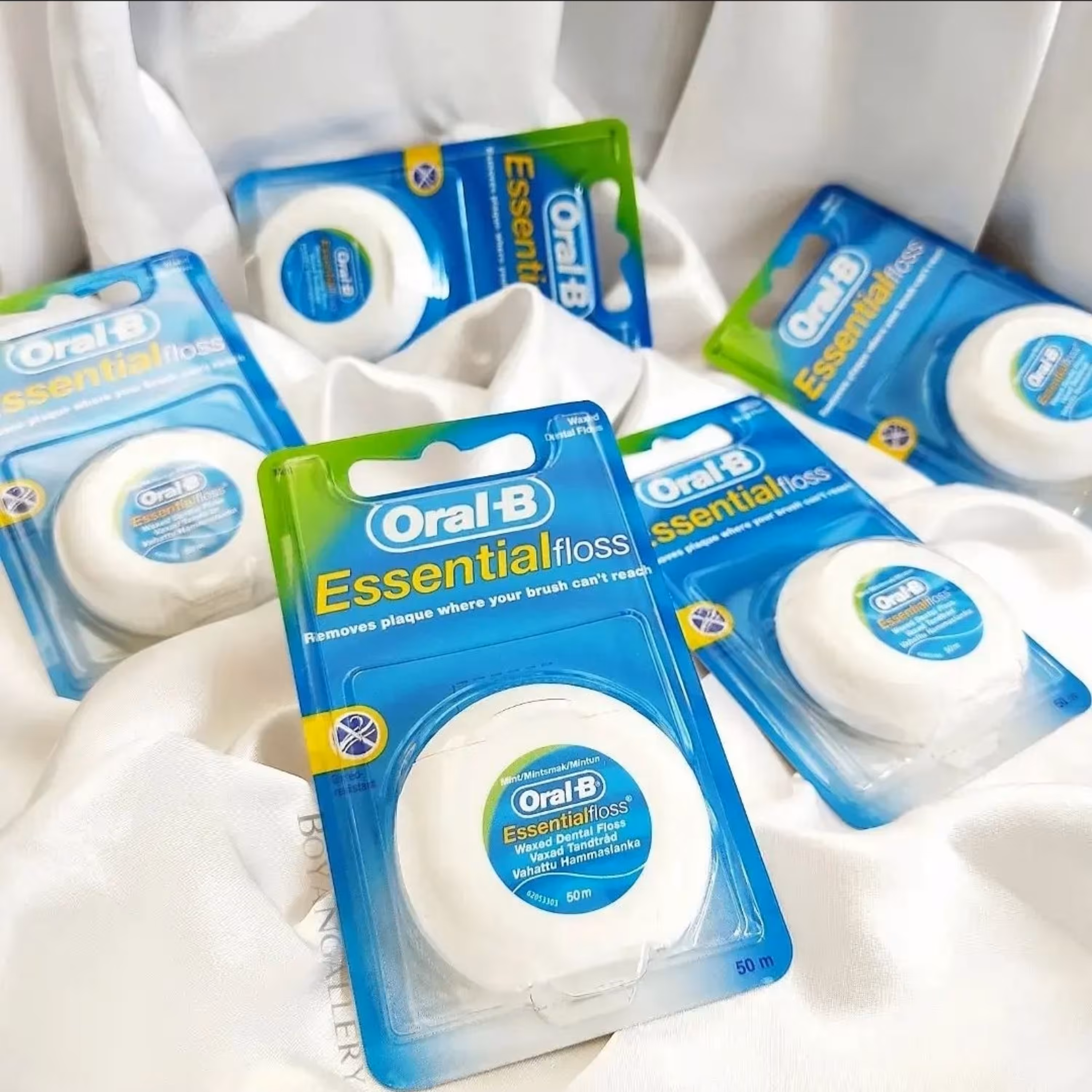 نخ دندان اورال بی 