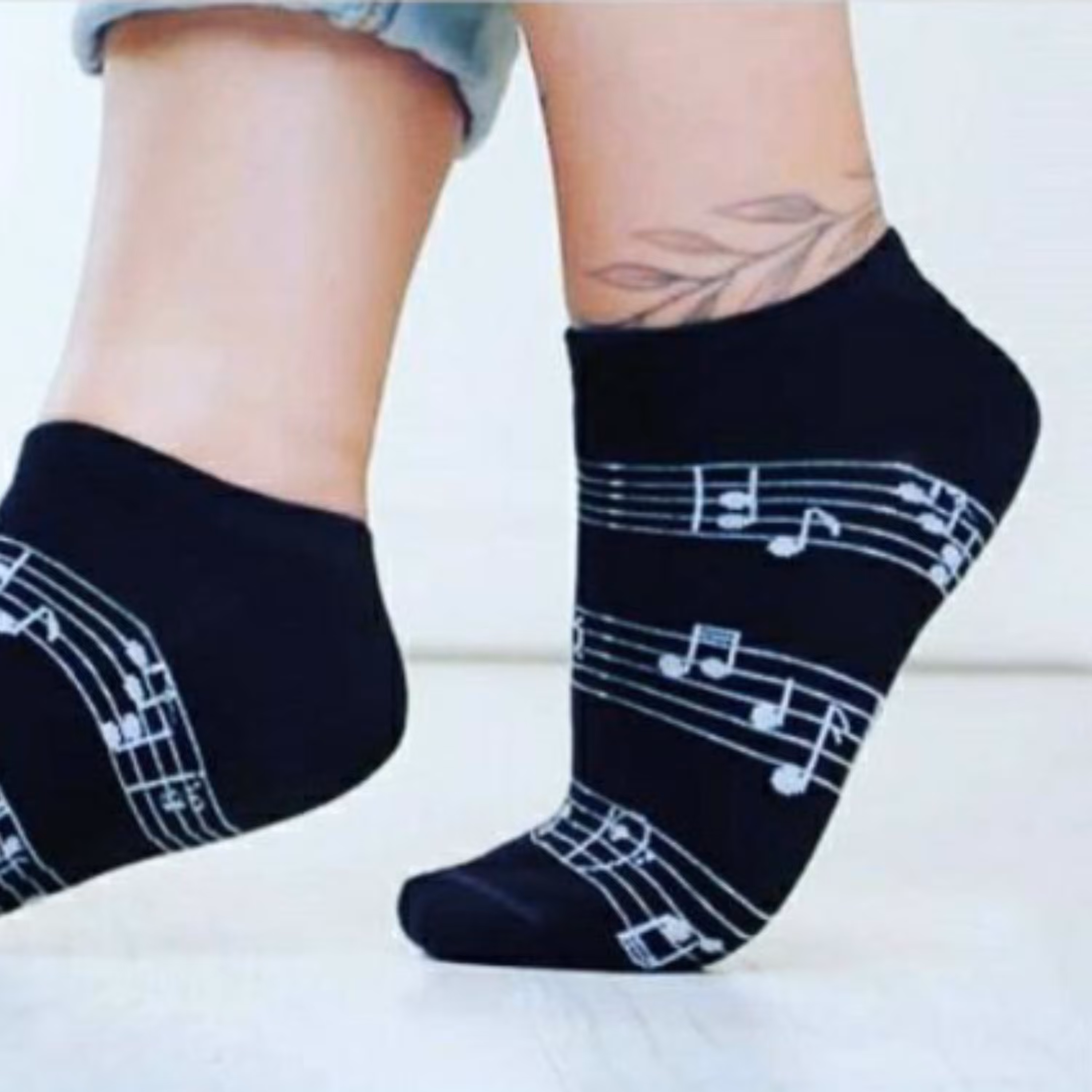 جوراب نت موسیقی مشکی مچی