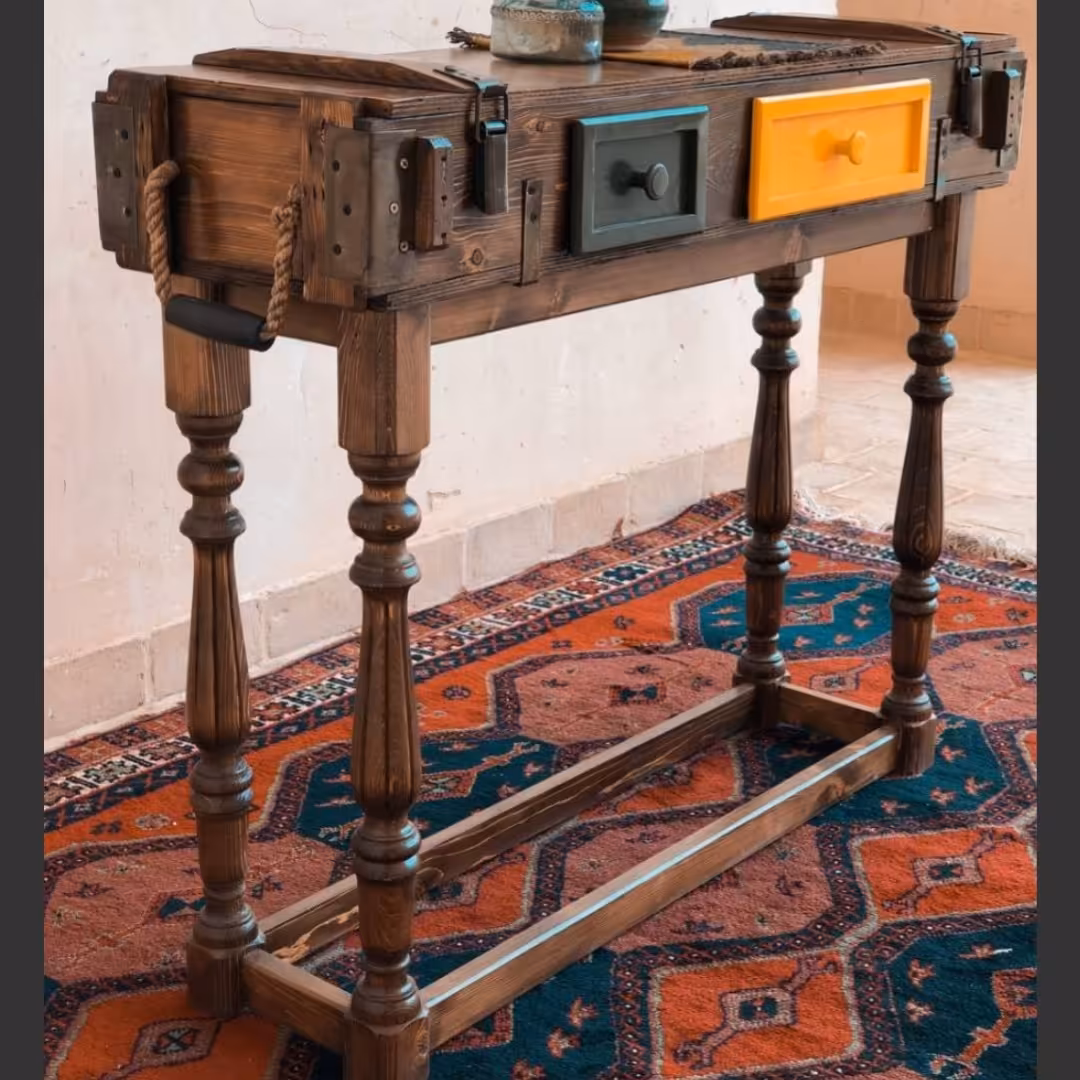 کنسول چوبی آنتیک پایه خراطی دو کشو