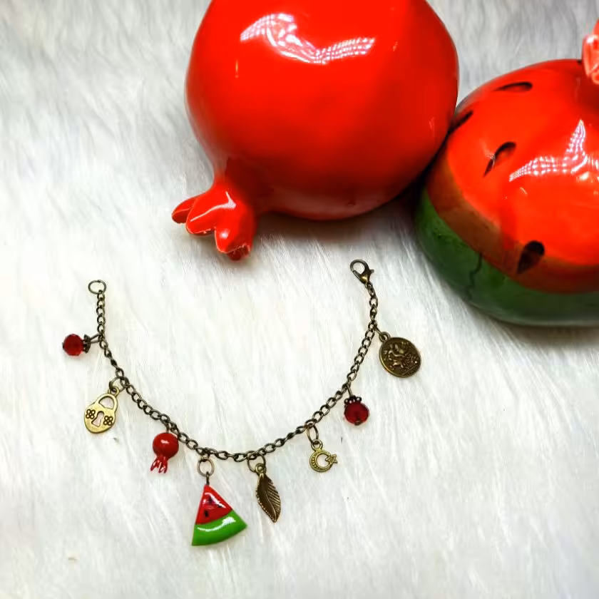 دستبند یلدایی زنجیری مدل خندوانه