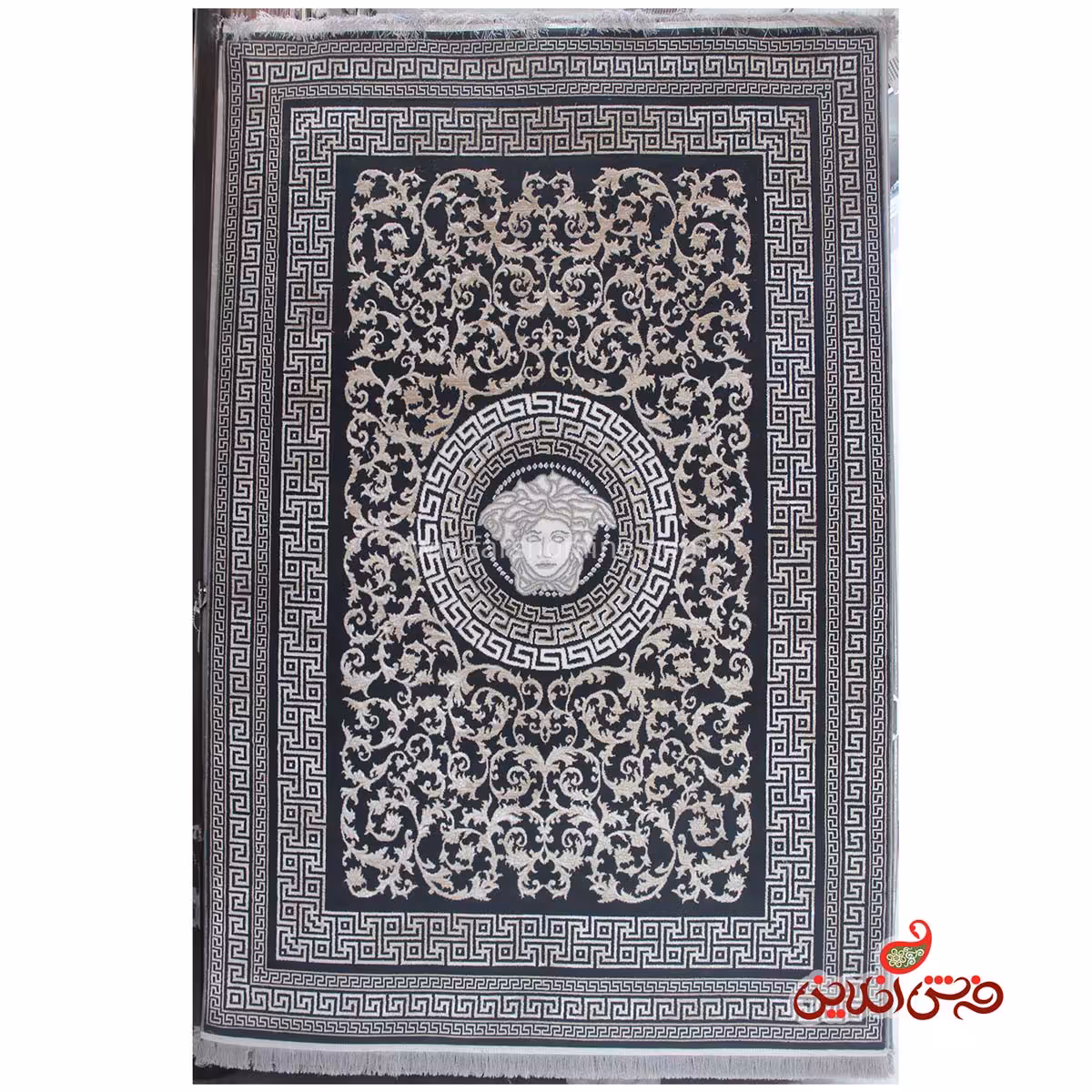 فرش ماشینی وینتیج شاهکار شفق تبریز کد 19240 طرح ورساچه