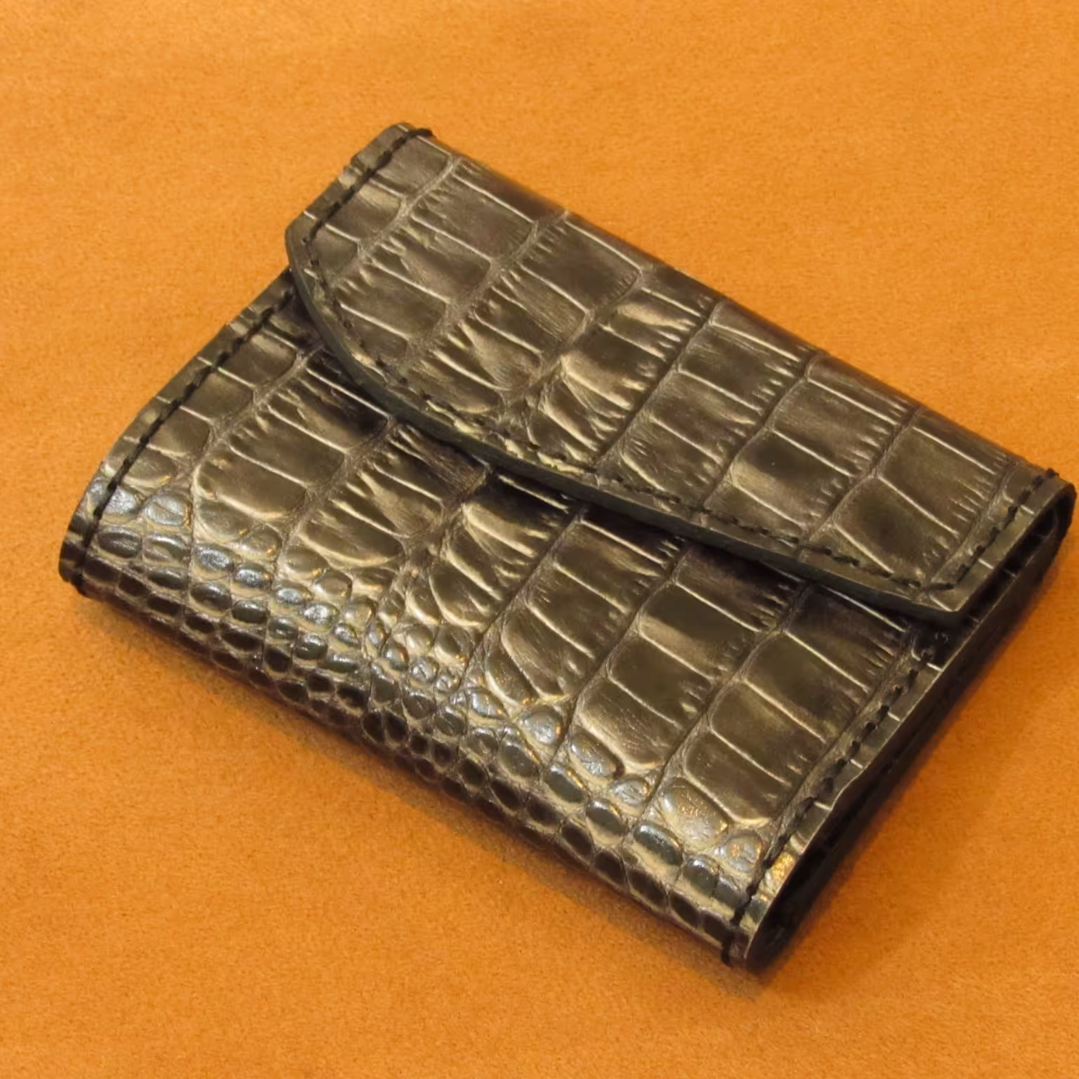 کیف پول  جیبی مردانه با چرم طبیعی و دست دوز