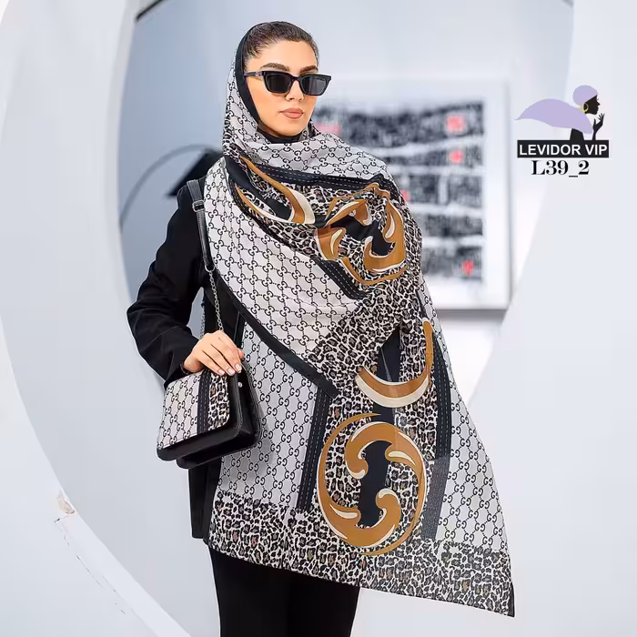 ست کیف وشال سفید  پلنگی 