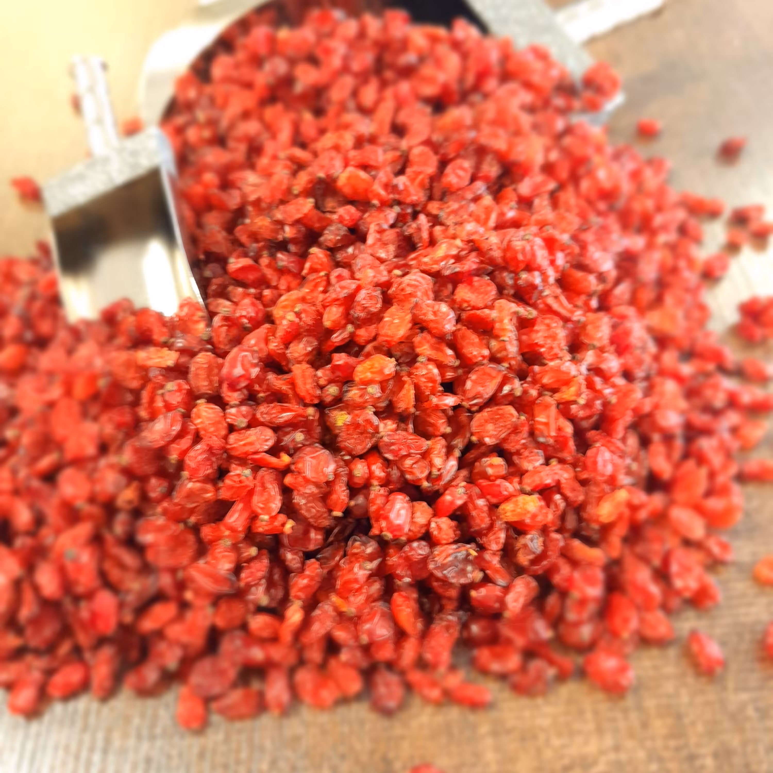 زرشک ترش و خوشمزه 