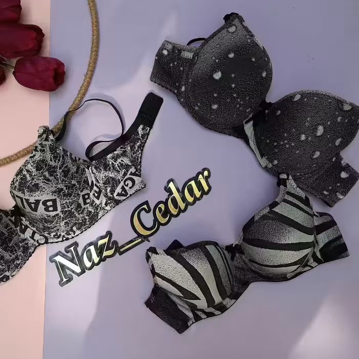 اسفنجی طرح روزنامه ای