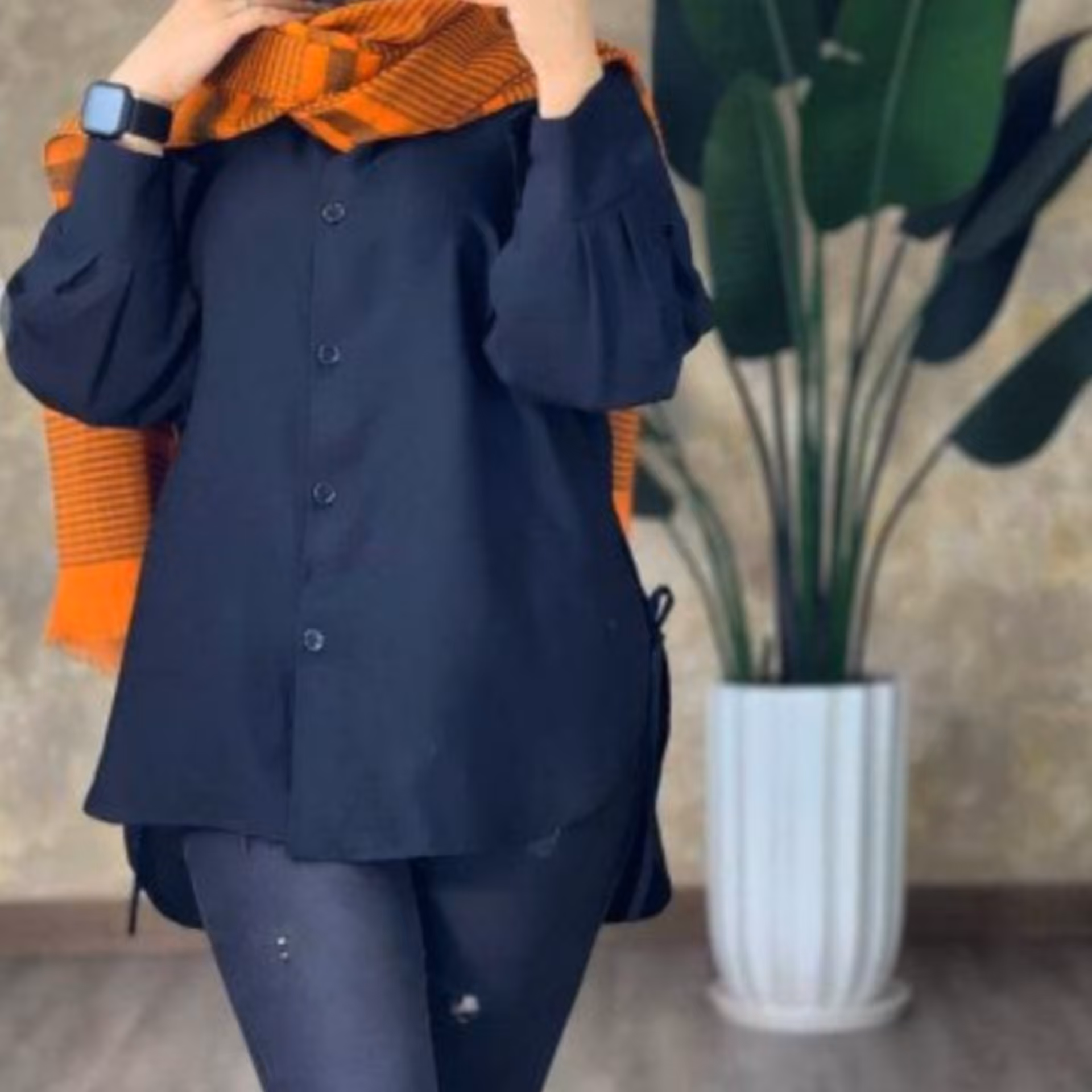 مانتو مشکی محرمی جنس بابوس درجه 1 فری از  38 تا 46