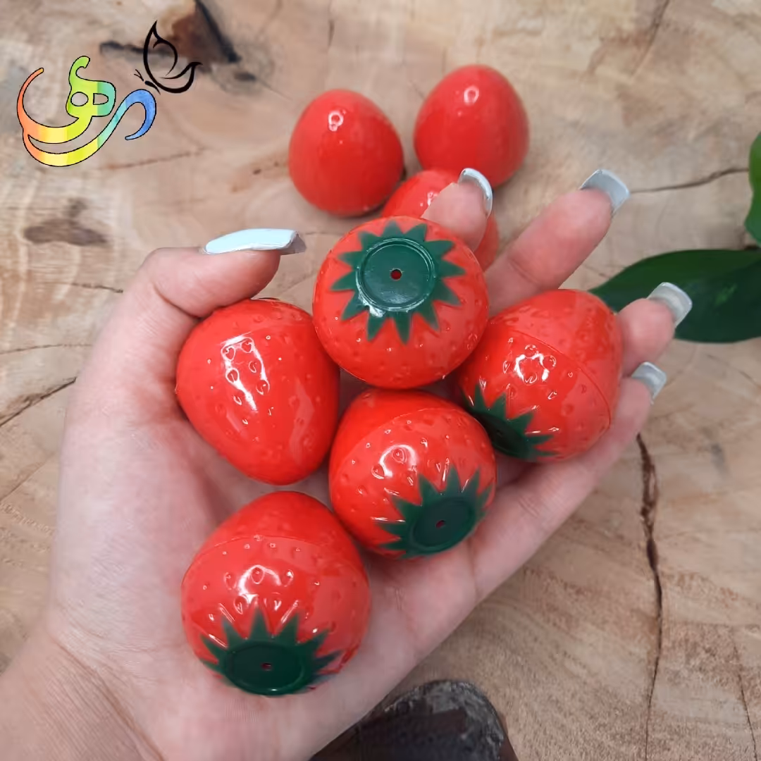بالم لب میوه ای توت فرنگی