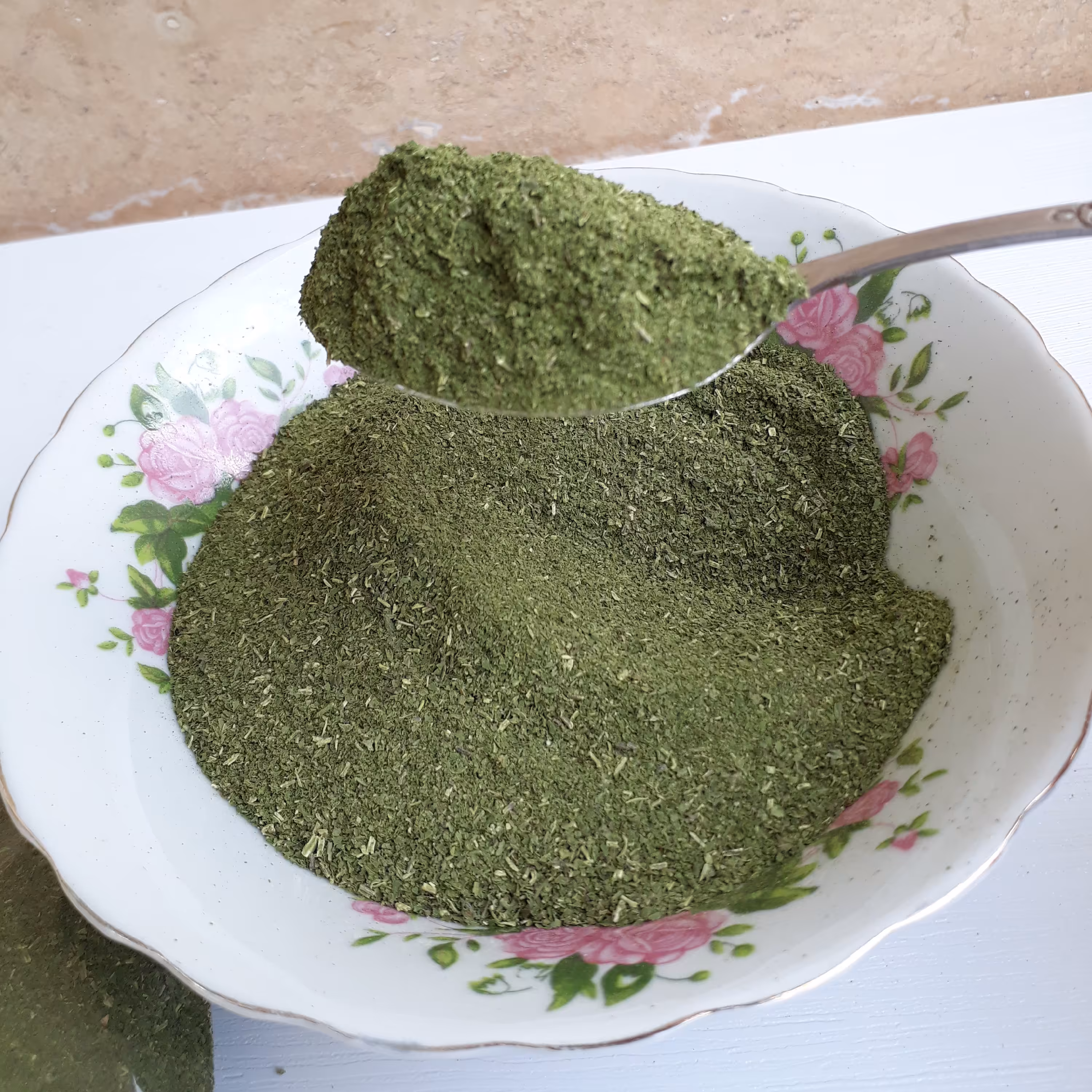 نعنا خشک محلی-سبز و خوش‌عطر-پاکت 100 گرمی -بدون خاک 