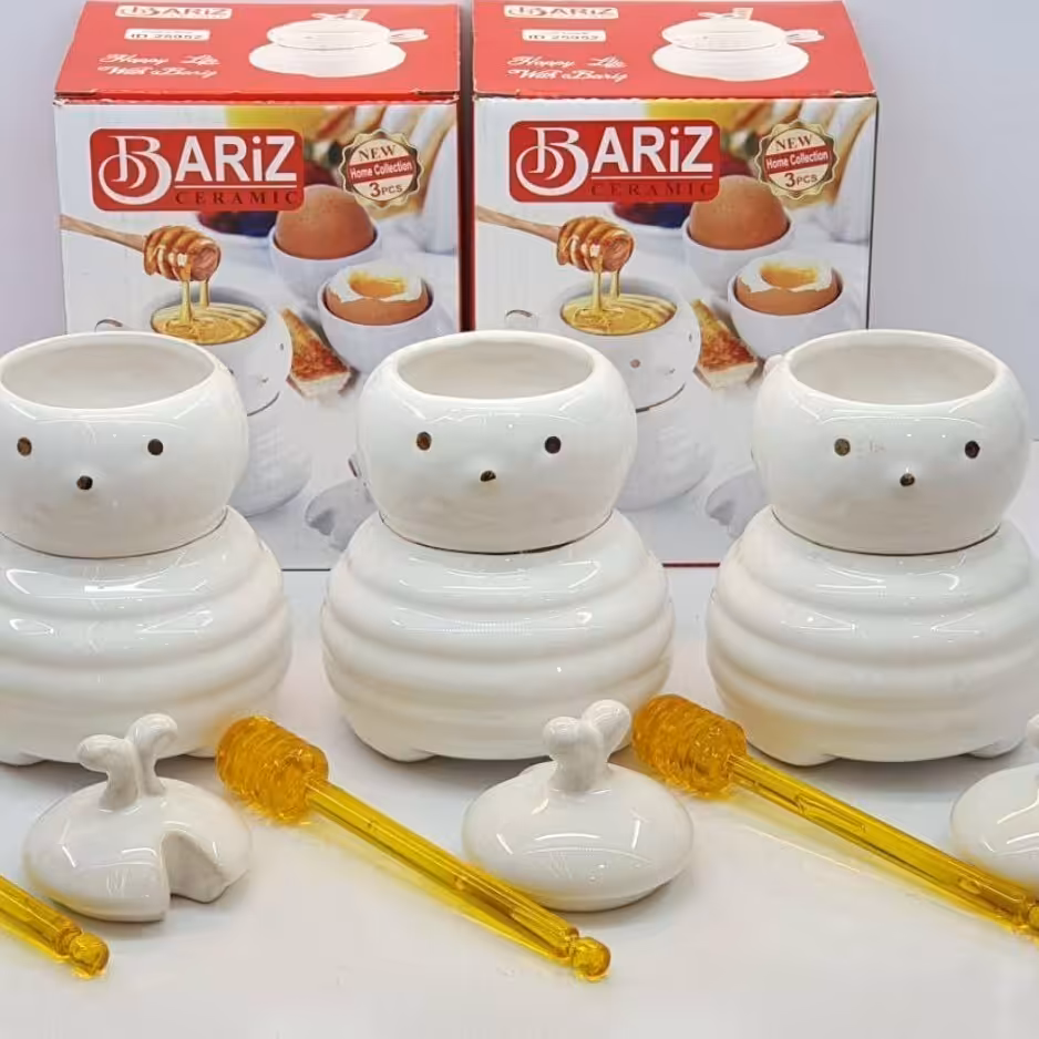 عسل خوری زنبور لب طلا